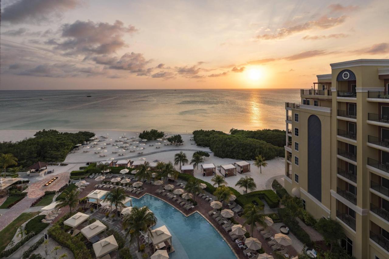 The Ritz-Carlton, Aruba Hotel Палм Бийч Екстериор снимка